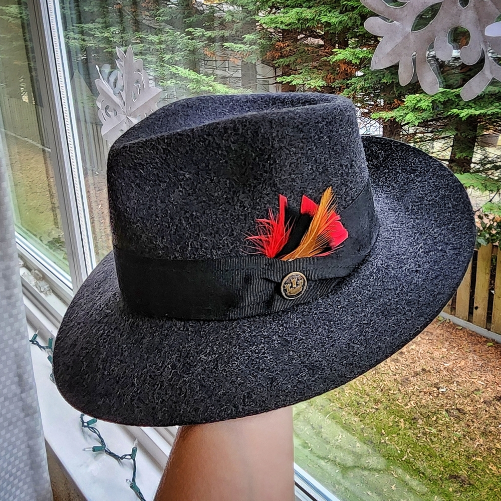 GOORIN BROS. Wool Felt Fedora w/ feather corsage